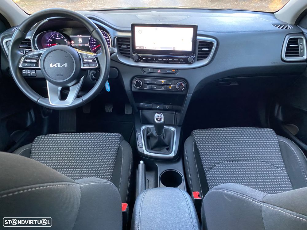 Kia XCeed 1.0 T-GDi Dynamic - 35
