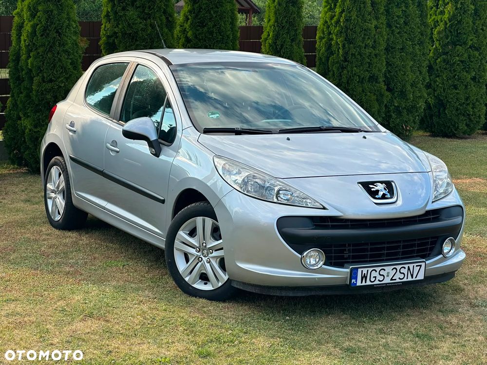 Peugeot 207 - 4