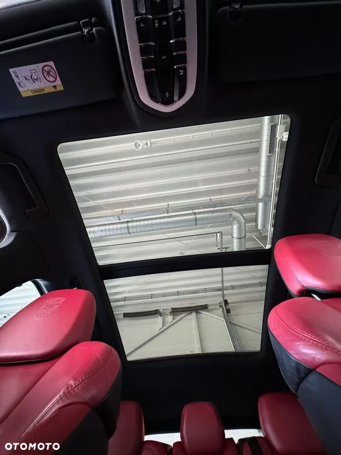 Porsche Cayenne S Diesel Platinum Edition - 36