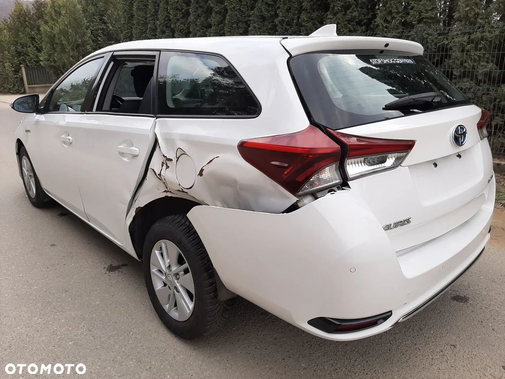 Toyota Auris Hybrid 135 Active - 7