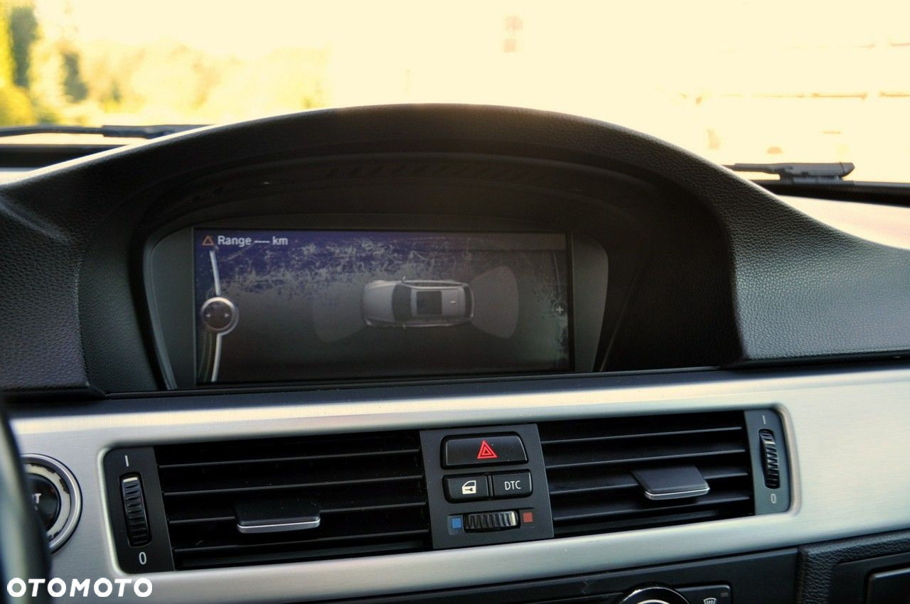 BMW Seria 3 - 34