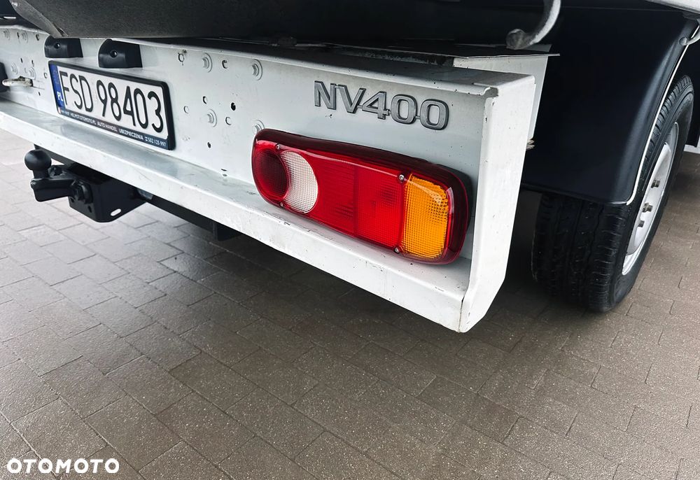 Renault Master III, Nissan NV400 - 15