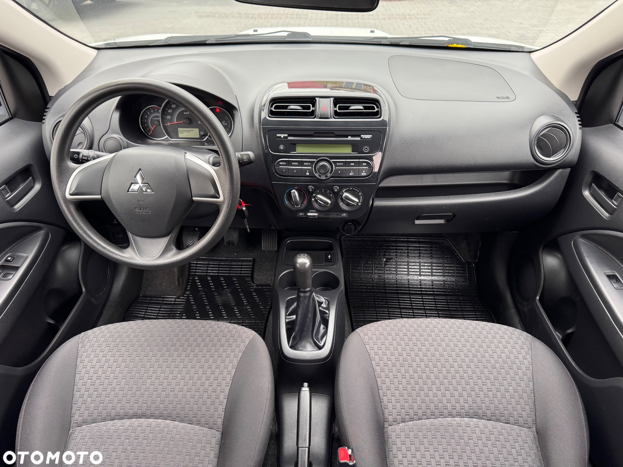 Mitsubishi Space Star 1.0 Intro Edition - 26