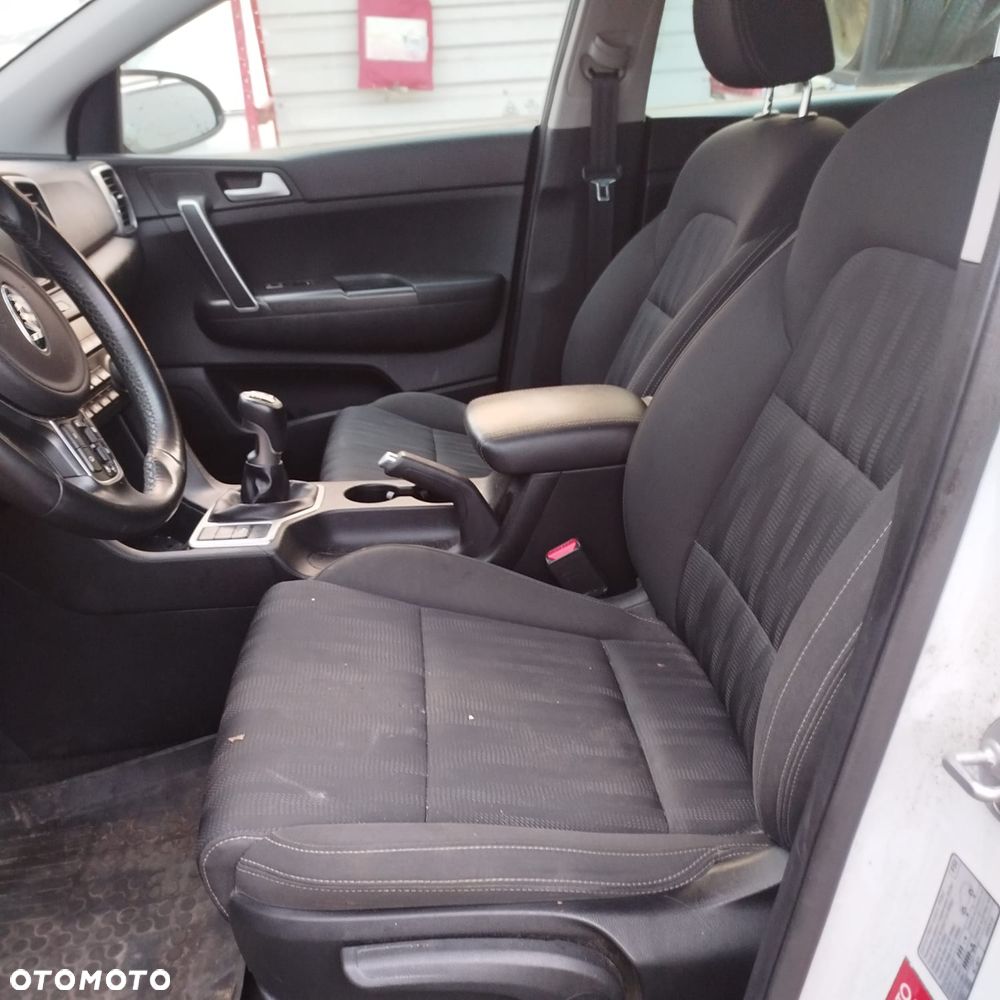 Kia Sportage na części - 7