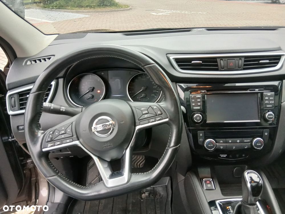 Nissan Qashqai 1.6 DCi N-Connecta Xtronic EU6 - 11