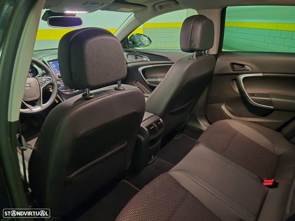 Opel Insignia Sports Tourer 1.6 CDTi Cosmo S/S - 31