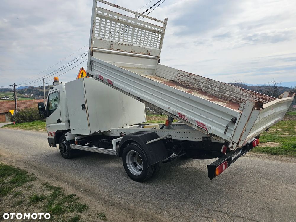 Mitsubishi Canter fuso - 9