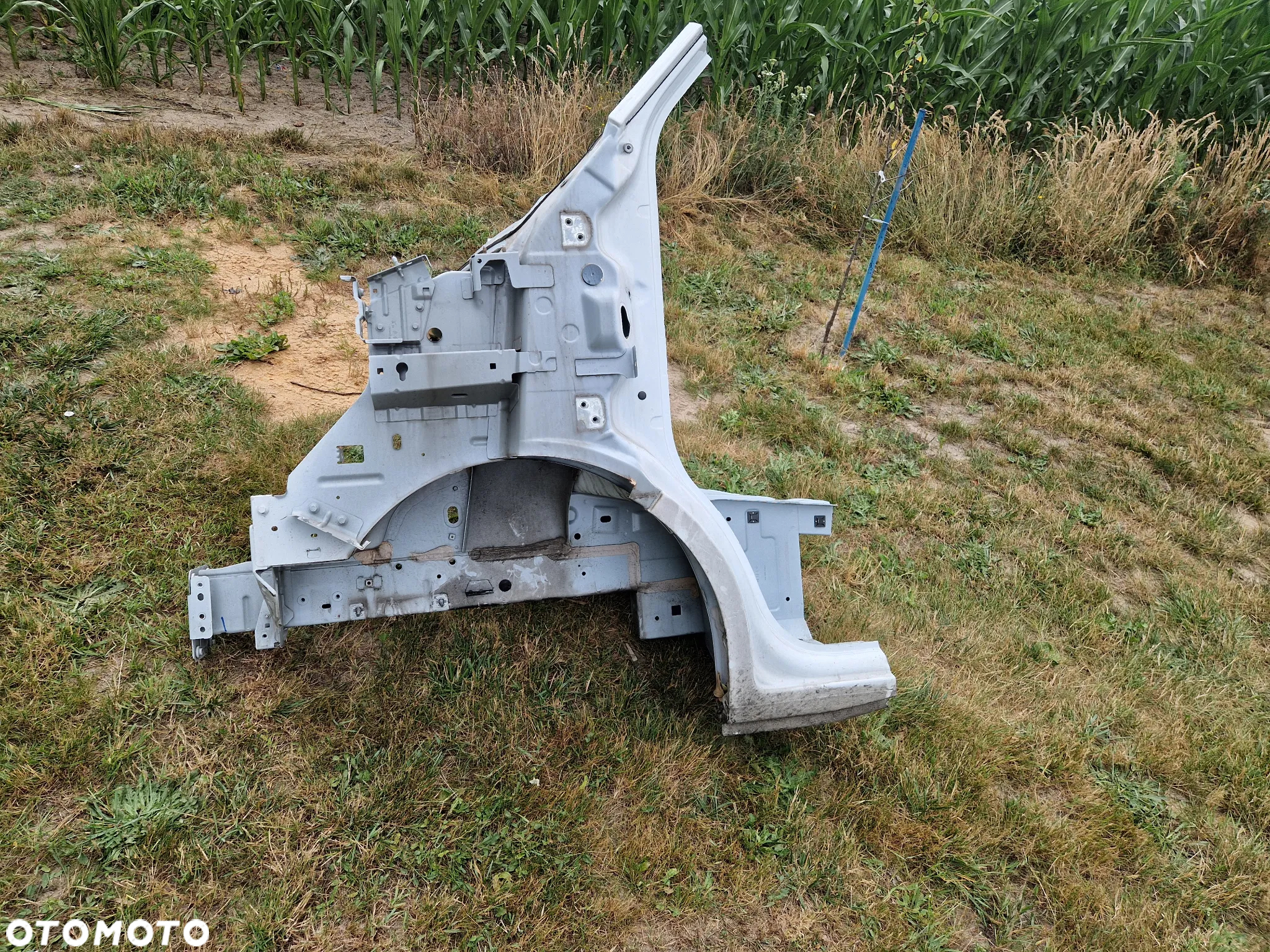 PODŁUŻNICA LEWA PRAWA RENAULT MASTER IV - 10