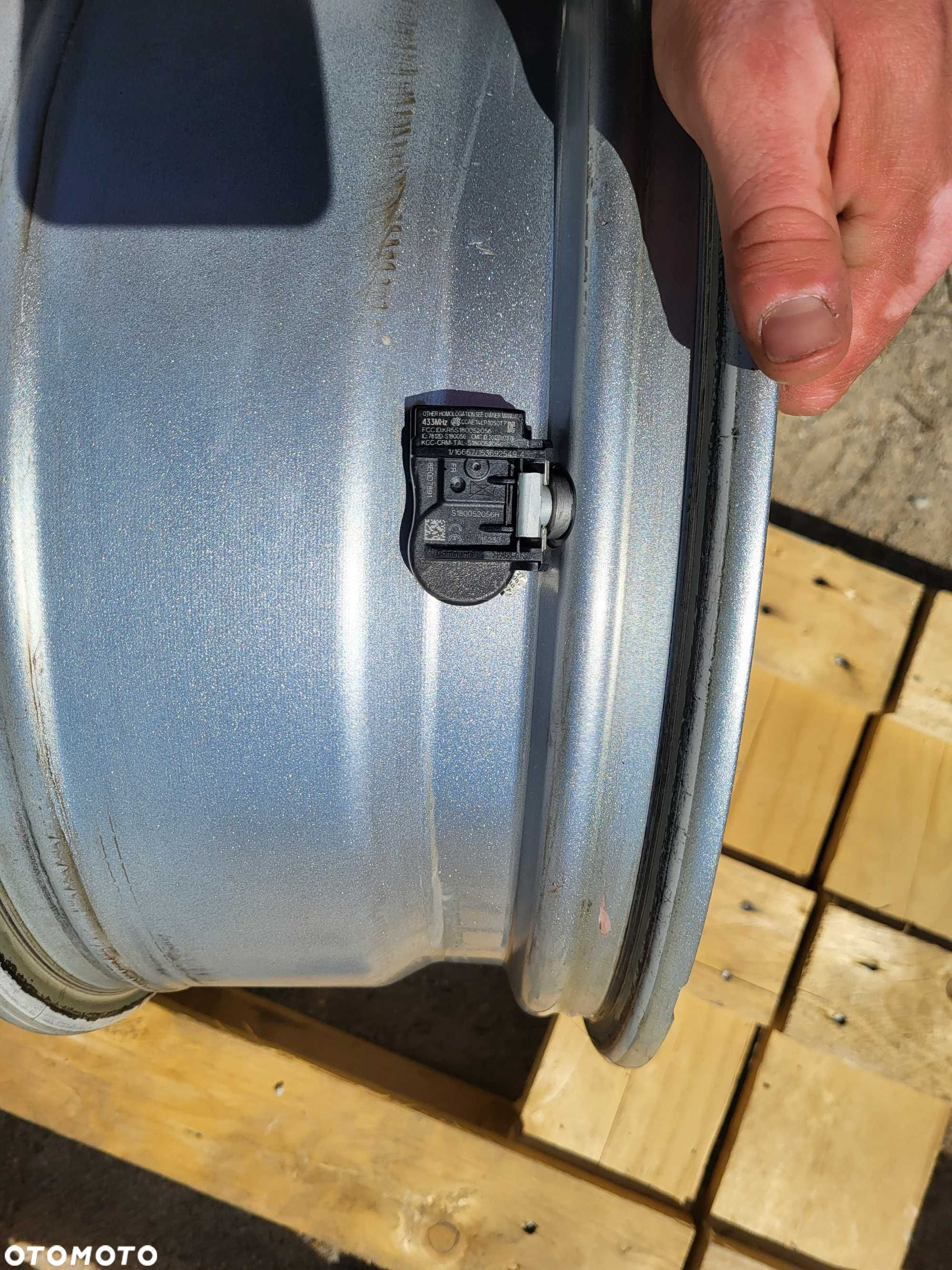 [895] Felgi aluminiowe 17 Cali 5x112 7,5Jx17H2 BMW 3 5 7 + Czujniki - 7