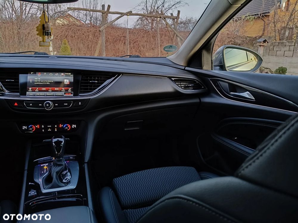 Opel Insignia 1.5 T GPF Innovation S&S - 23