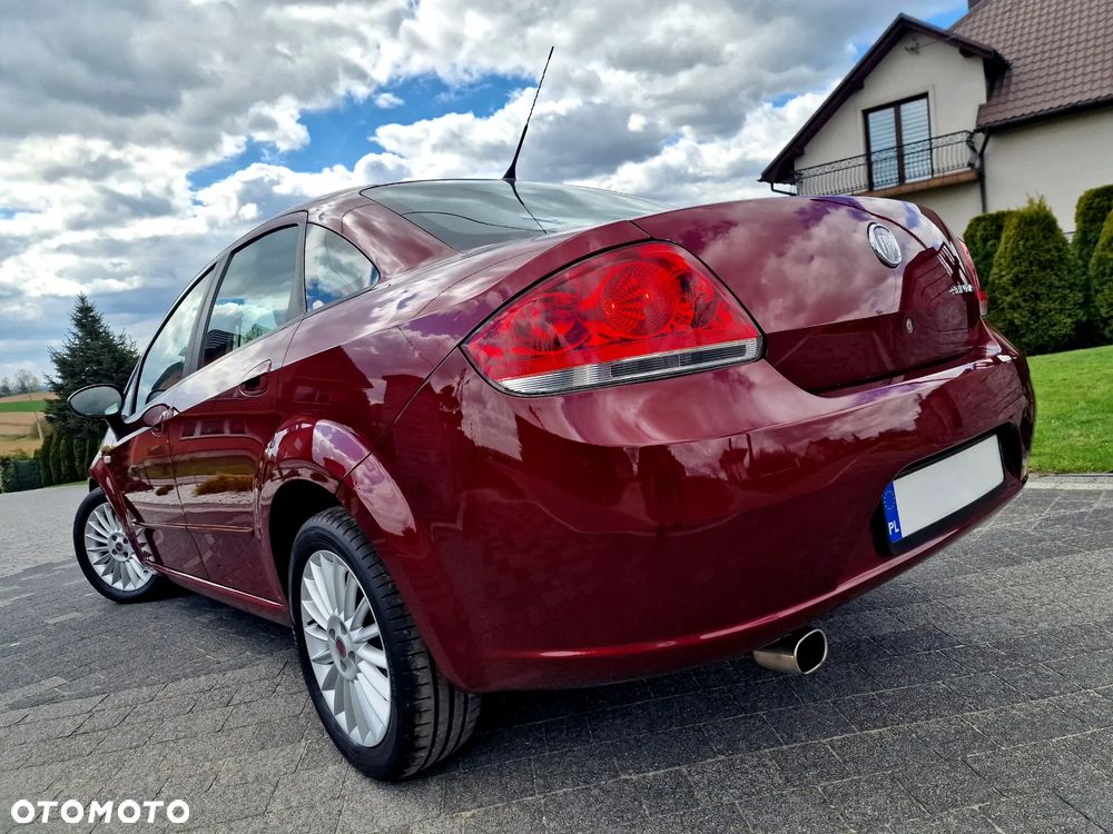 Fiat Linea 1.4 T-Jet 16V Dynamic - 11