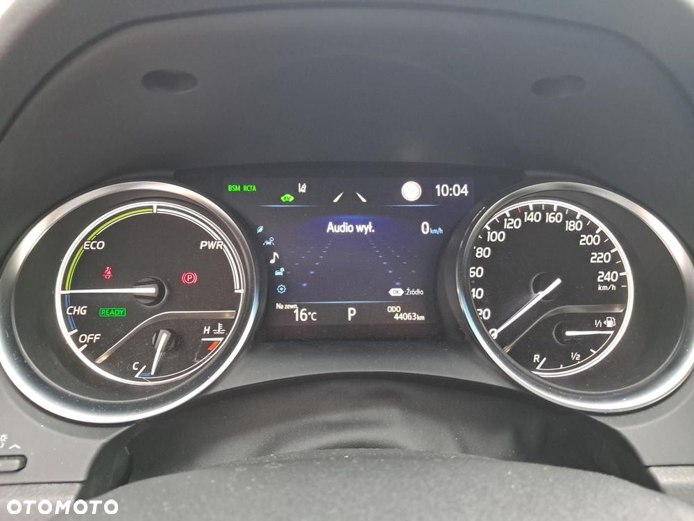 Toyota Camry 2.5 Hybrid Executive CVT - 6
