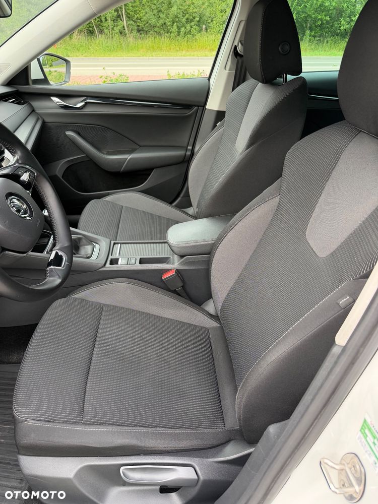 Skoda Octavia 1.5 TSI ACT Ambition - 12