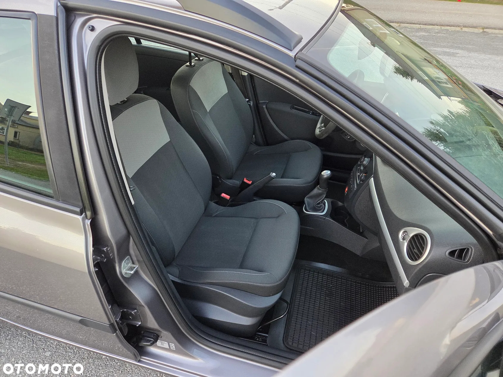 Renault Clio 1.2 16V All Inclusive - 17