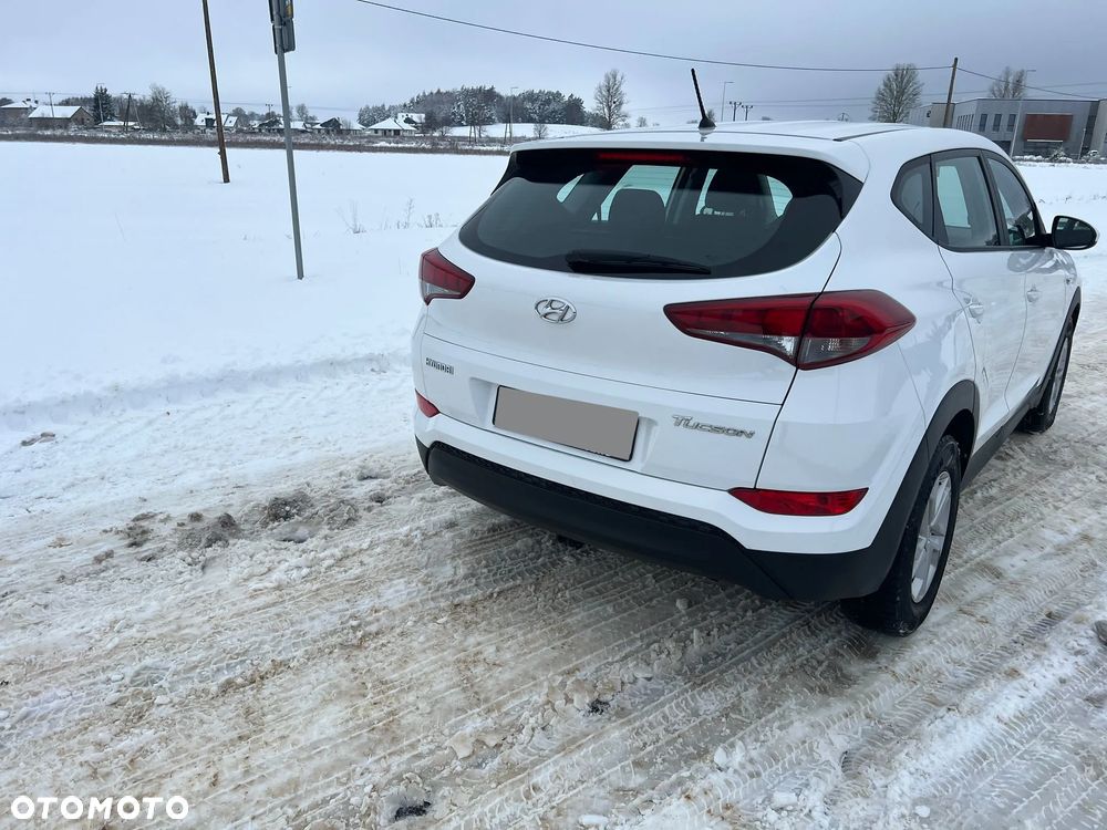 Hyundai Tucson 1.7 CRDI BlueDrive Style 2WD DCT - 13