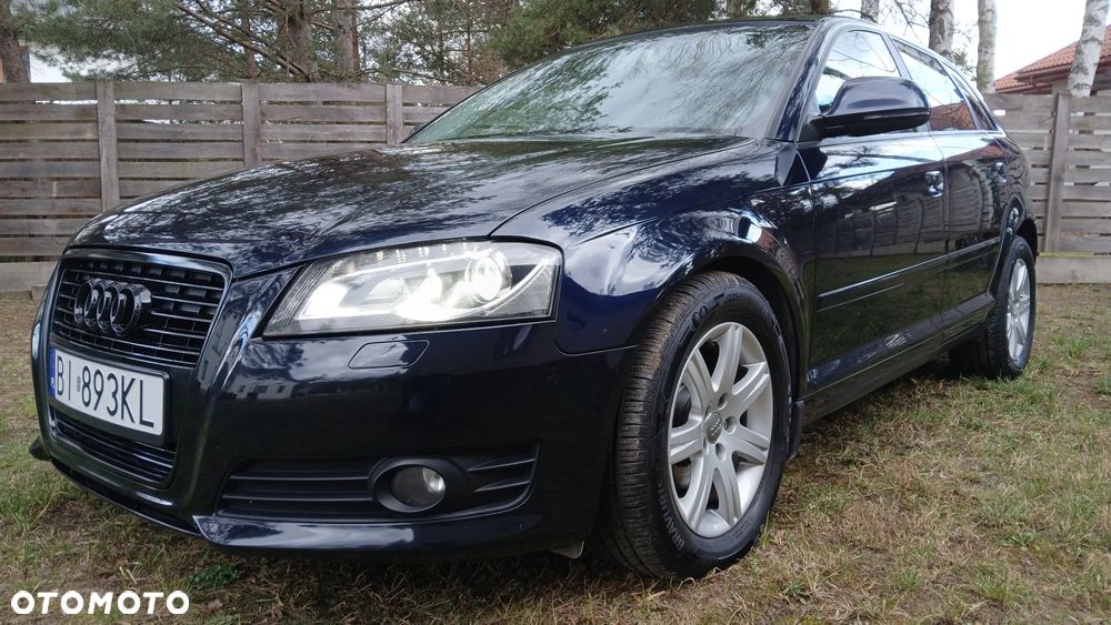 Audi A3 Sportback 1.6 TDI DPF Ambition - 11