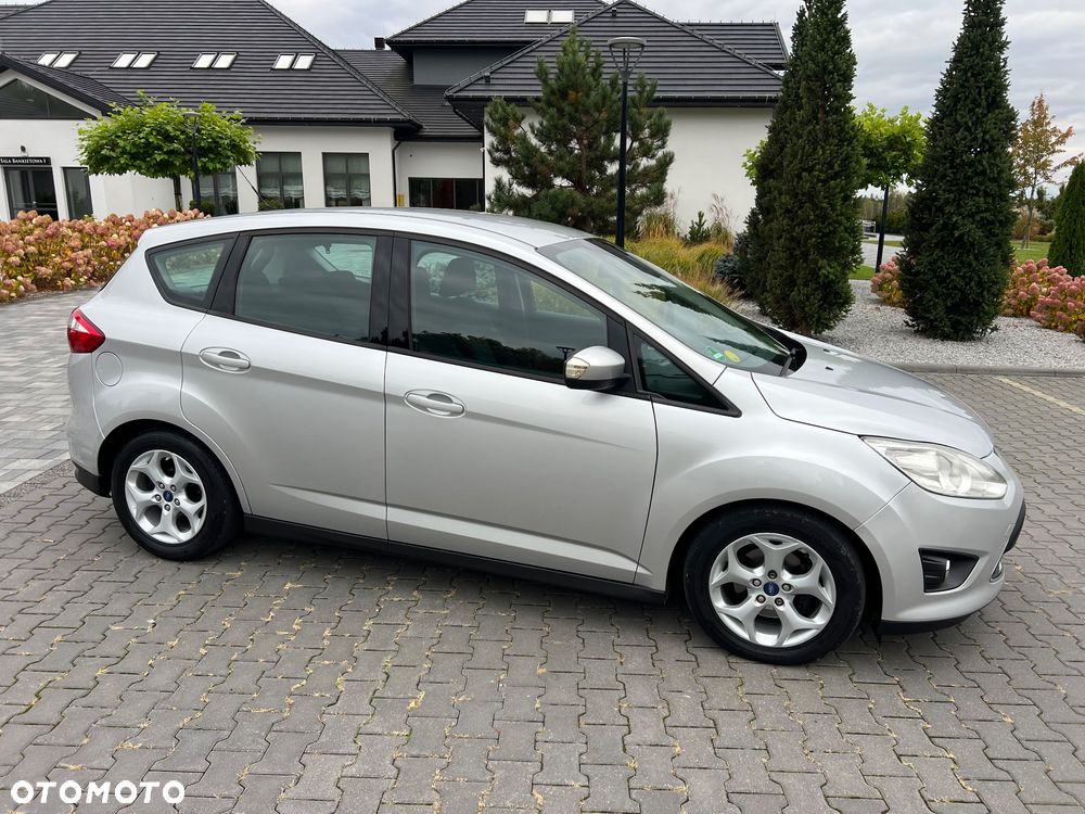 Ford C-Max 2011 photo 2