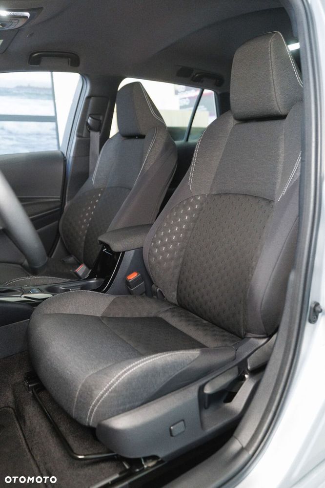 Toyota Corolla 1.8 Hybrid Comfort - 8