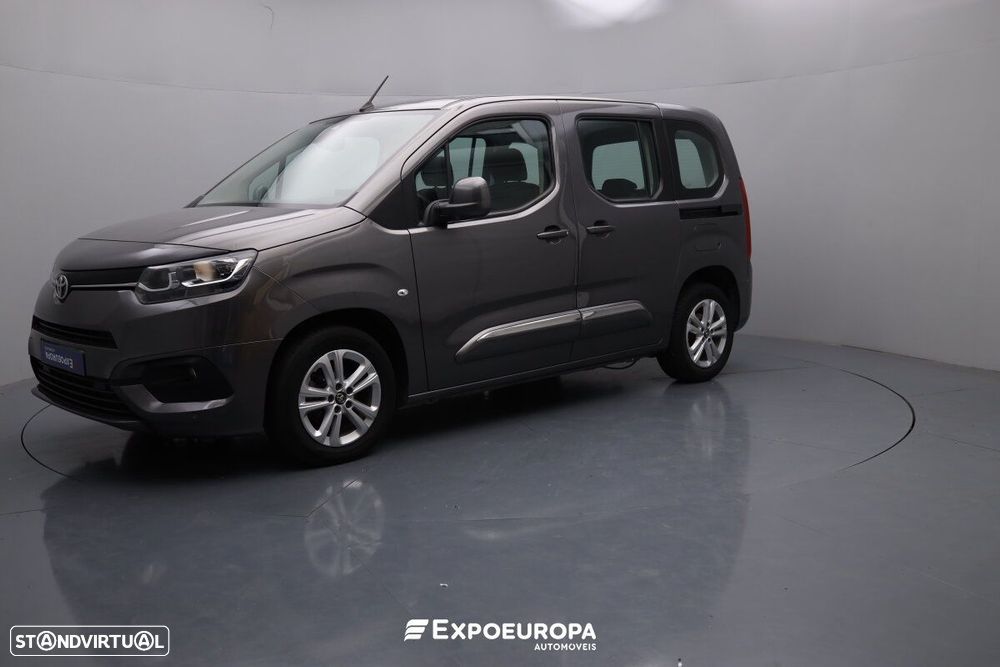 Toyota Proace - 1