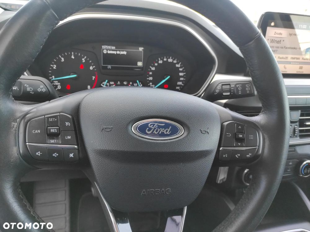 Ford Focus 1.0 EcoBoost Trend - 22