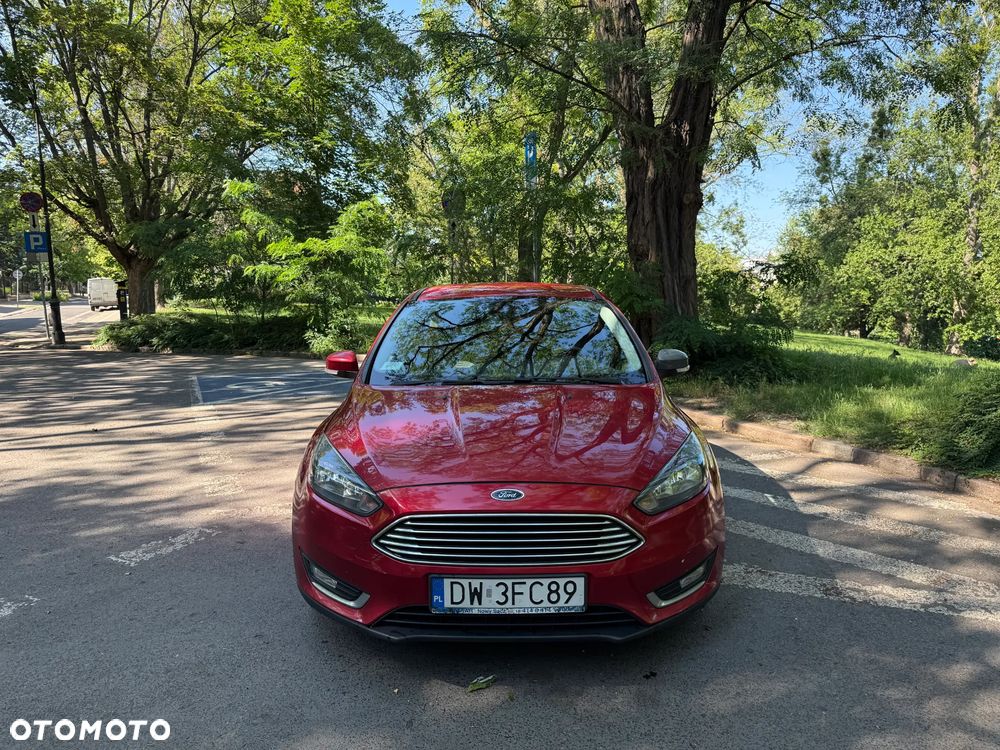 Ford Focus 1.5 EcoBoost Titanium ASS - 4