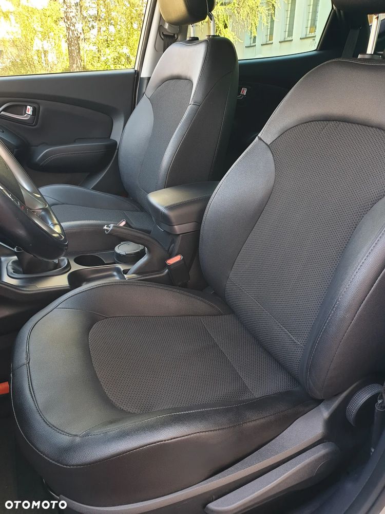 Hyundai ix35 1.6 2WD blue Style - 24