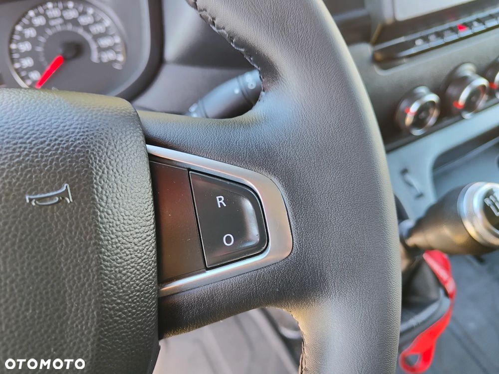 Renault MASTER 2.3DCI 165KM** WINDA DHOLLANDIA** Skrzynka-Plandeka+1xFIRANKA 8-EuroPalet* UDT-ważne 02.28** POLSKI SALON** 217 TYŚ KM** DMC do 3.5T kat.B** - 16