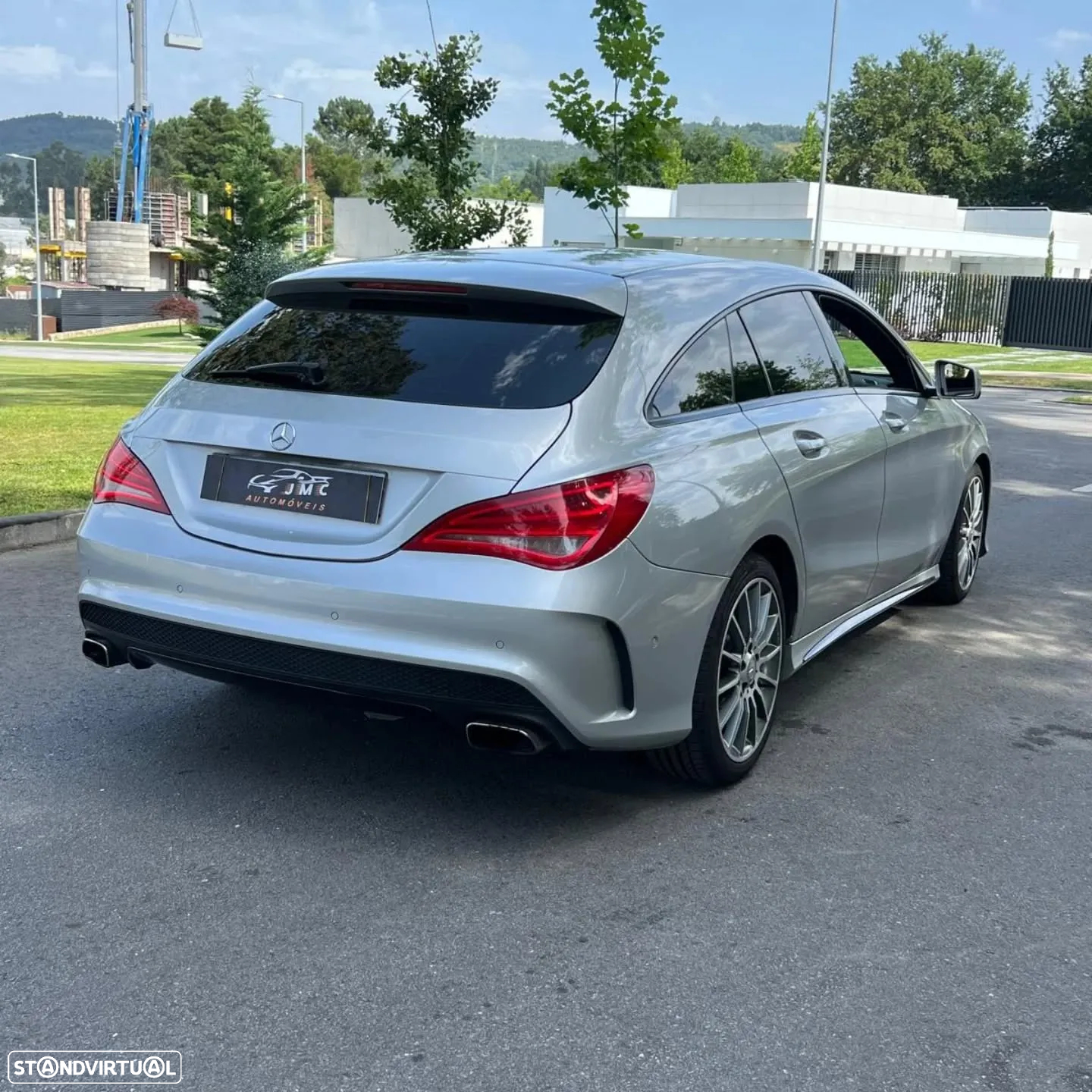 Mercedes-Benz CLA 200 d Shooting Brake AMG Line Aut. - 4