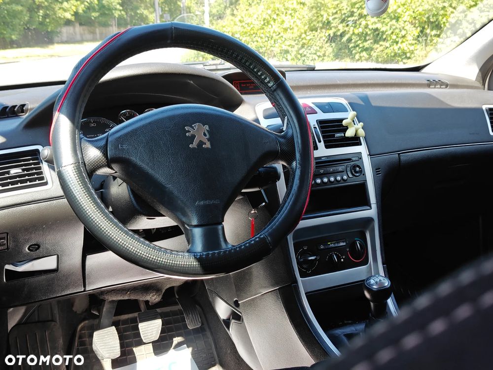 Peugeot 307 HDi SW 110 Tendance - 6