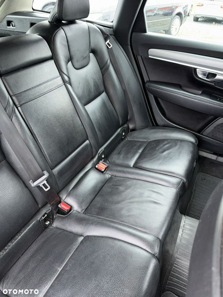 Volvo V90 D4 Momentum - 8