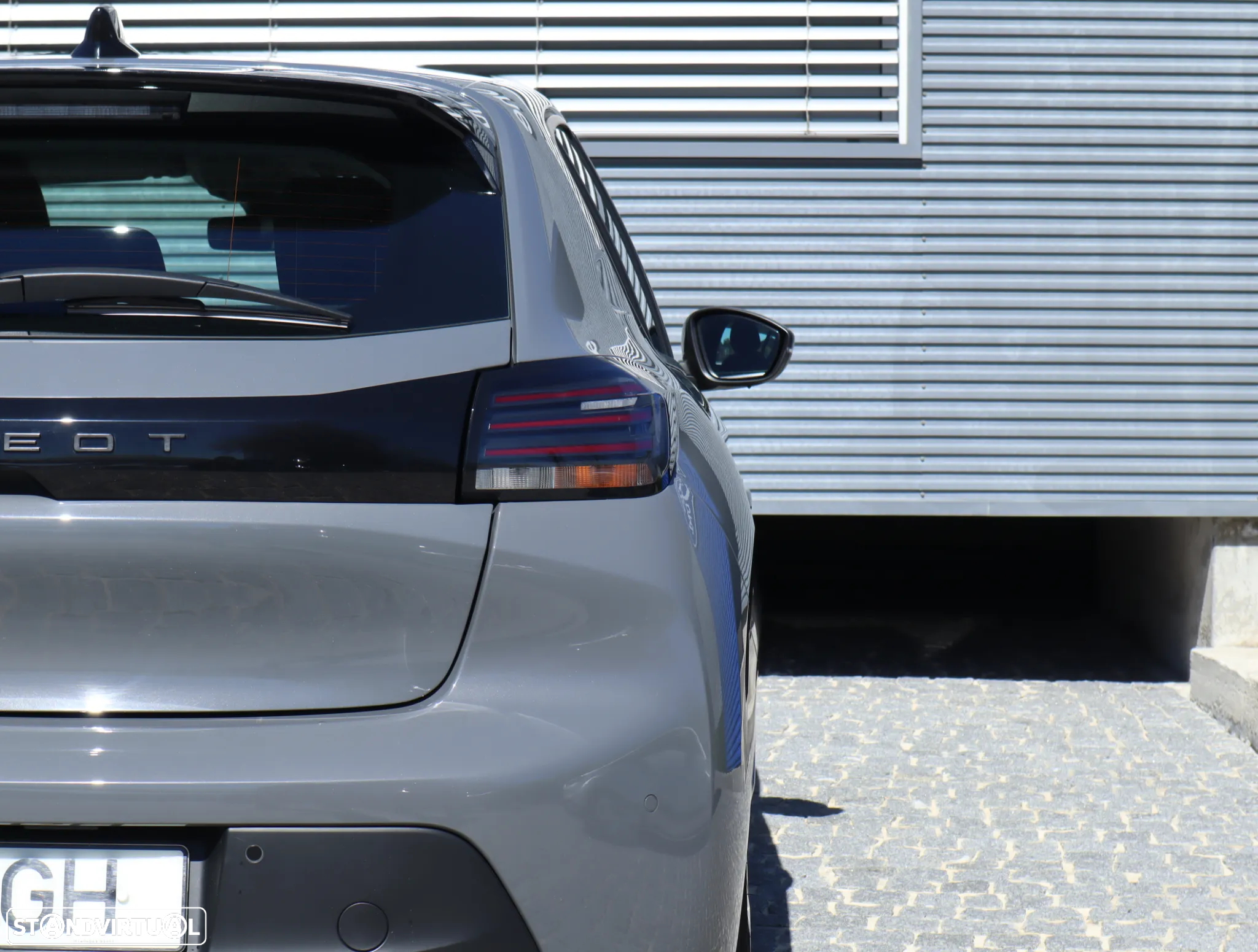 Peugeot 208 1.2 PureTech Active Pack - 13