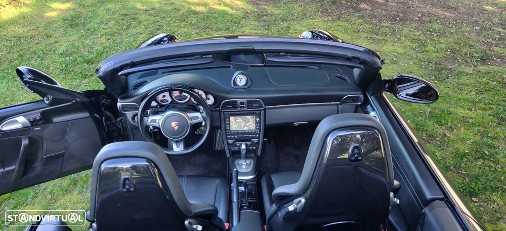 Porsche 911 (997) Carrera 4S Cabriolet PDK - 27