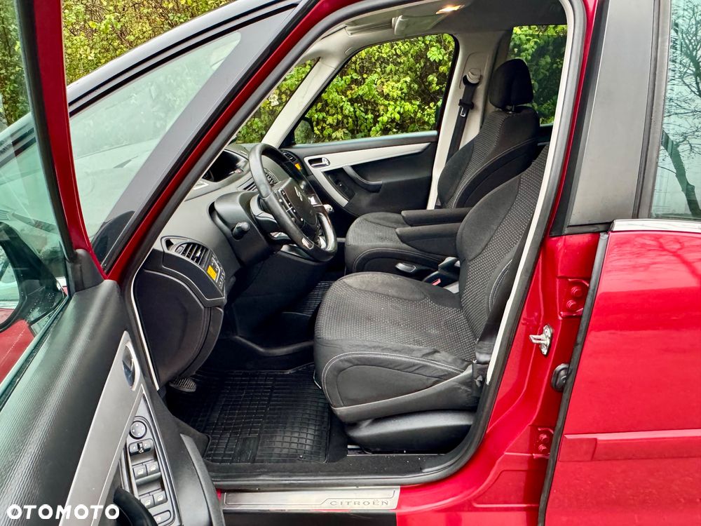 Citroën C4 Picasso 1.6 HDi FAP Exclusive - 6
