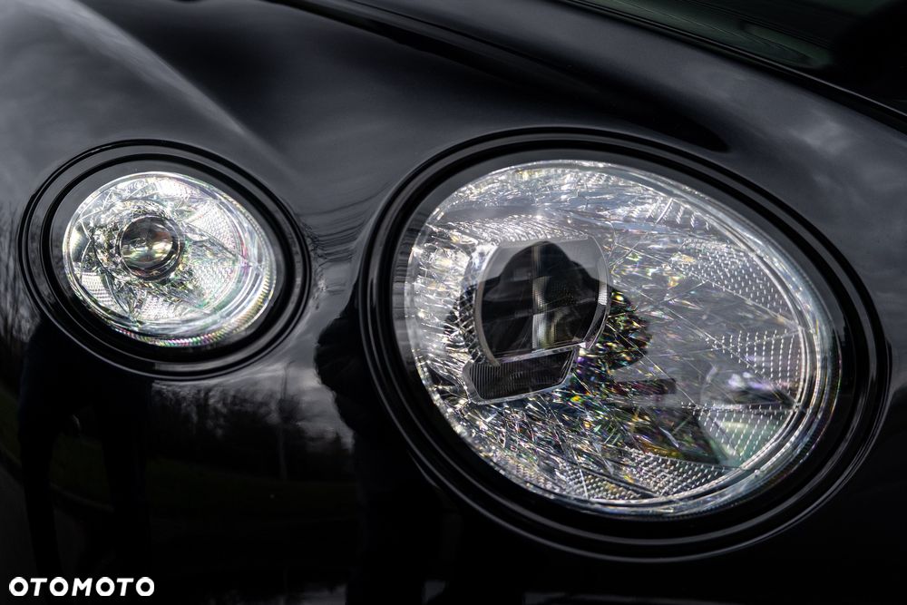 Bentley Continental GT V8 Mulliner - 19
