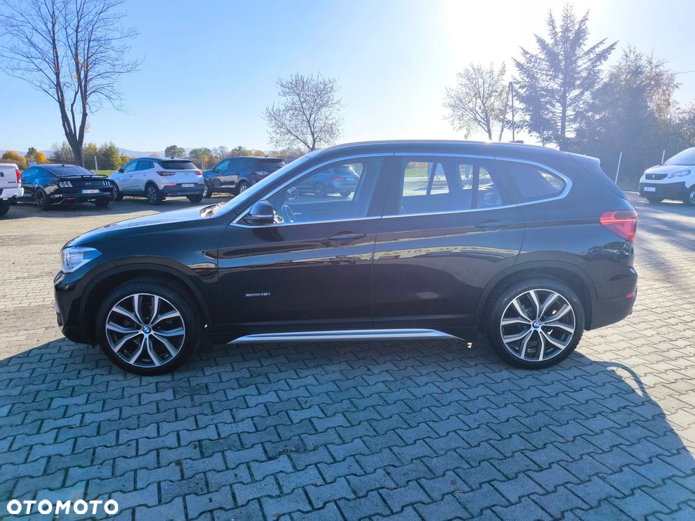 BMW X1 sDrive18i xLine - 6