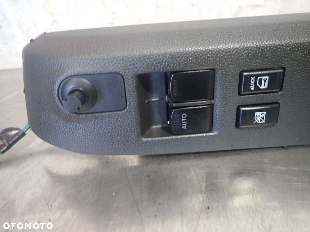 PANEL STEROWANIA SZYB SUZUKI SPLASH 1.0 - 2
