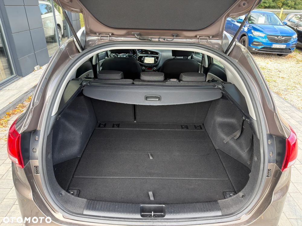 Kia Ceed 1.6 CRDi L - 26