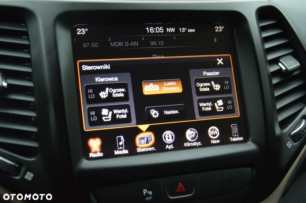 Jeep Cherokee 2.0 Multijet Sport - 22