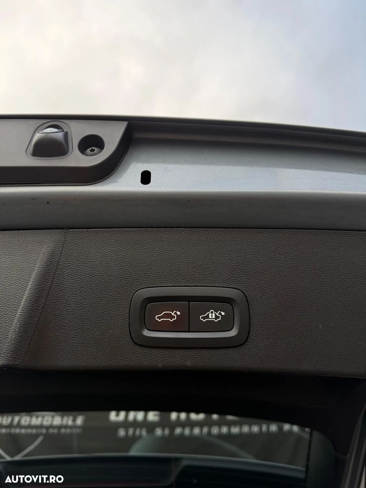 Volvo XC 40 T5 Recharge DKG RDesign - 21