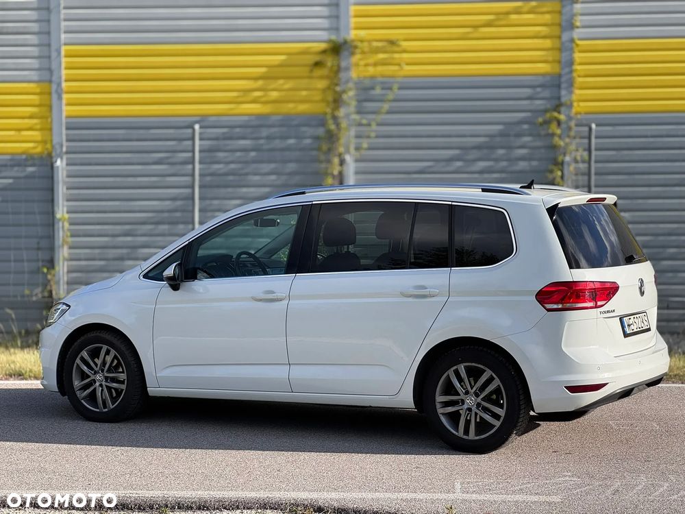 Volkswagen Touran 1.5 TSI EVO Highline DSG - 4