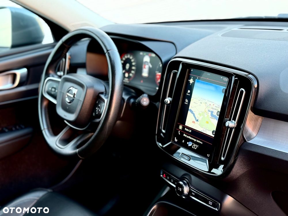 Volvo XC 40 D3 Momentum Pro - 33