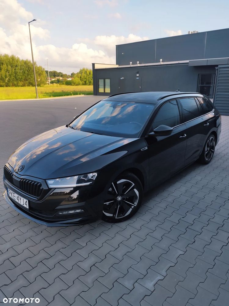Skoda Octavia 2.0 TSI 4x4 Sportline DSG - 32