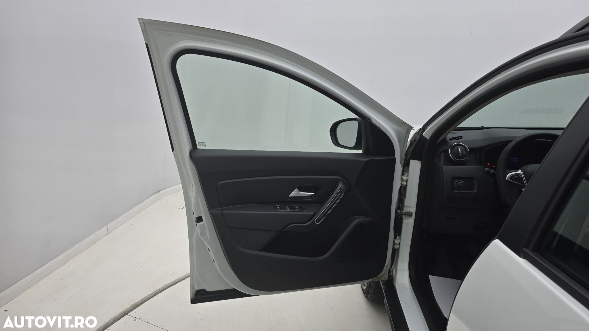 Dacia Duster 1.5 Blue dCi 4WD Comfort - 10