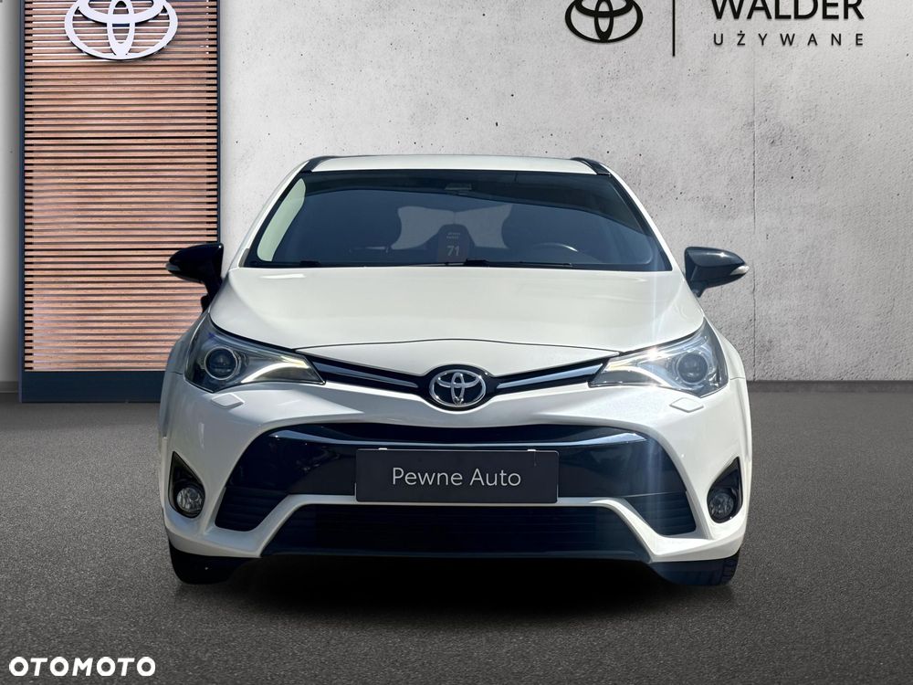 Toyota Avensis 1.8 Selection MS - 5