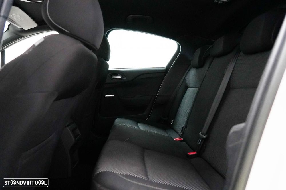 Citroën DS4 1.6 e-HDi Chic - 7