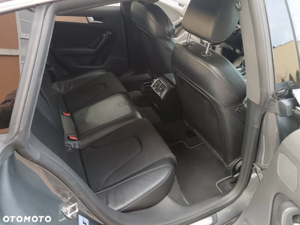 Audi A5 Sportback 2.0 TDI S tronic - 11