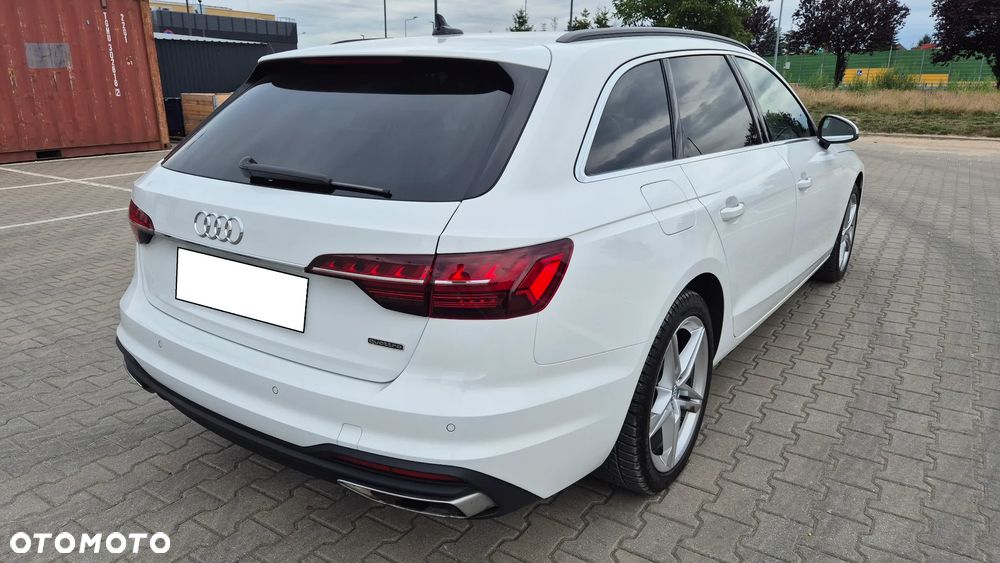 Audi A4 Avant 45 TFSI quattro S tronic - 4