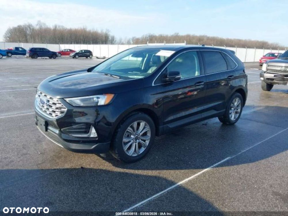 Ford Edge - 4