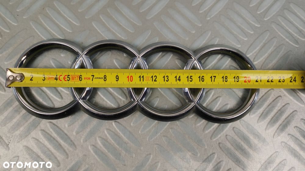 4E0853742 znaczek logo emblemat klapy tylnej tył AUDI A8 D3 Q7 - 4