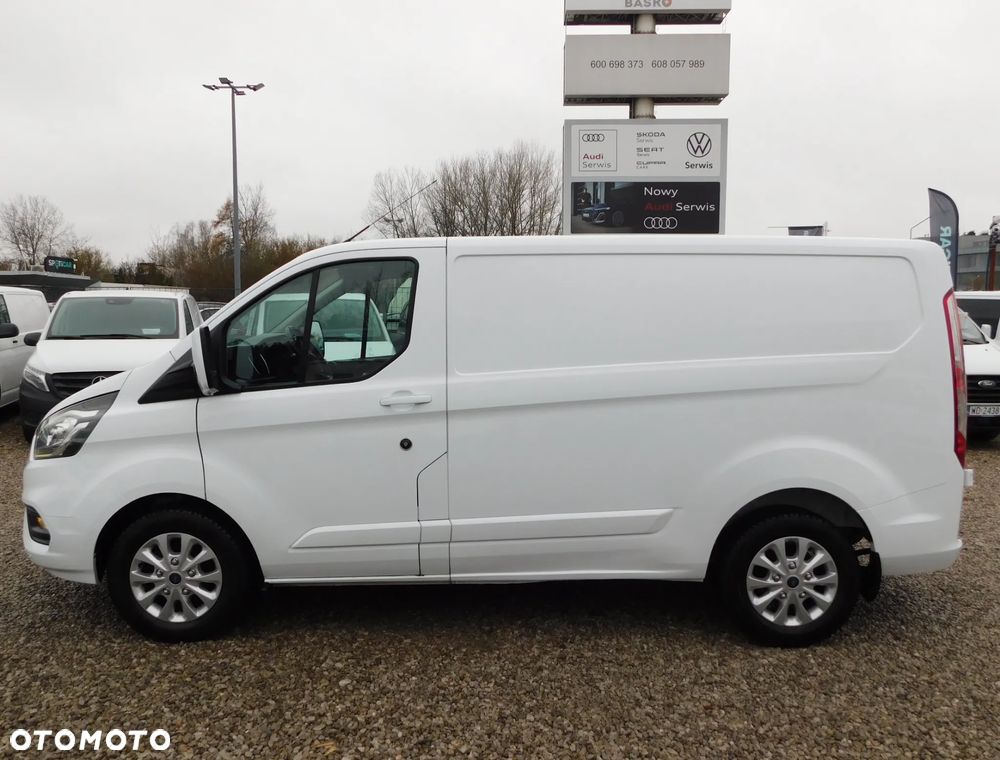 Ford Transit Custom - 19